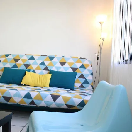 Appartement Studio La Rochelle, 1 Pièce, 2 Personnes - Fr-1-246-161