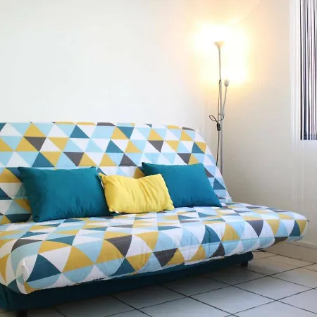 Appartement Studio La Rochelle, 1 Pièce, 2 Personnes - Fr-1-246-161 *