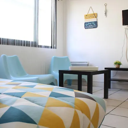 Apartment La Rochelle, 1 Piece, 2 Personnes - Fr-1-246-161 *